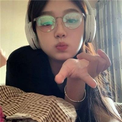阿班与裘迪 封面